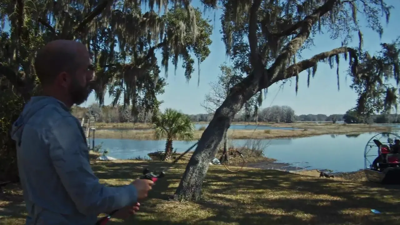 MagBite being cast at a target disc beside a Florida lake